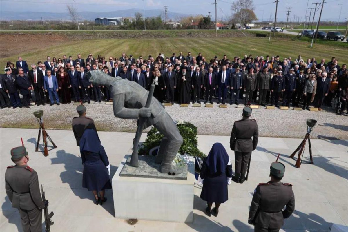 Η Περιφέρεια Θεσσαλίας τίμησε τους πεσόντες Τρικαλινούς στρατιώτες στο Ύψωμα 731