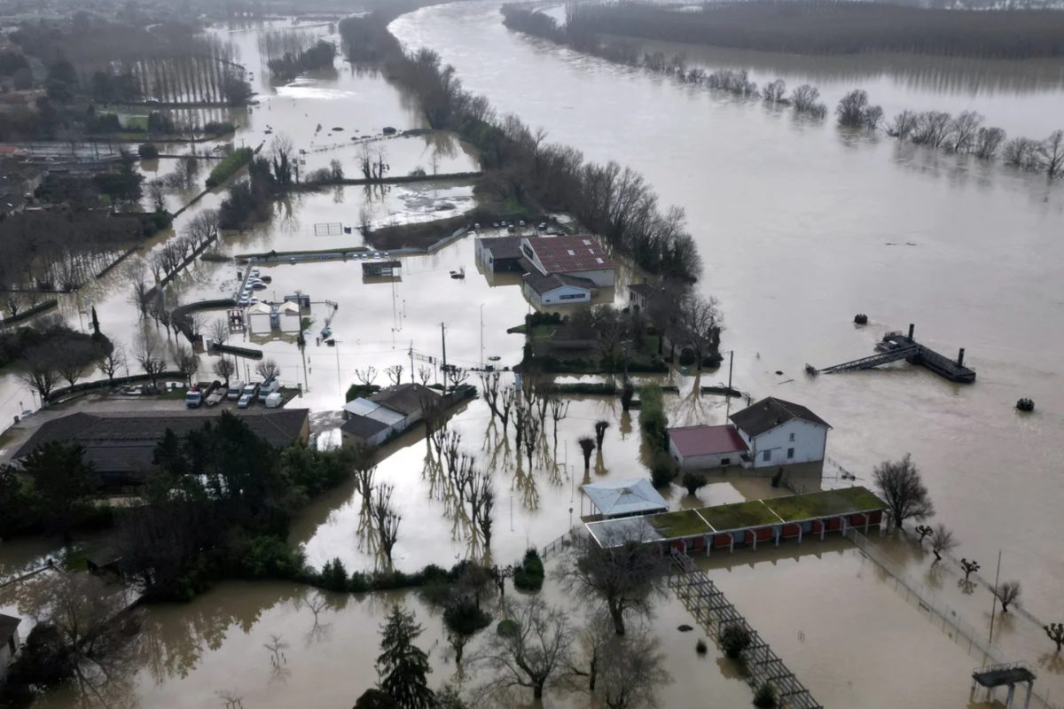 Κλιματική Αλλαγή: Ο κόσμος φέτος έζησε τον πέμπτο πιο θερμό Φεβρουάριο στα χρονικά – Ακραίες βροχοπτώσεις στην Ευρώπη