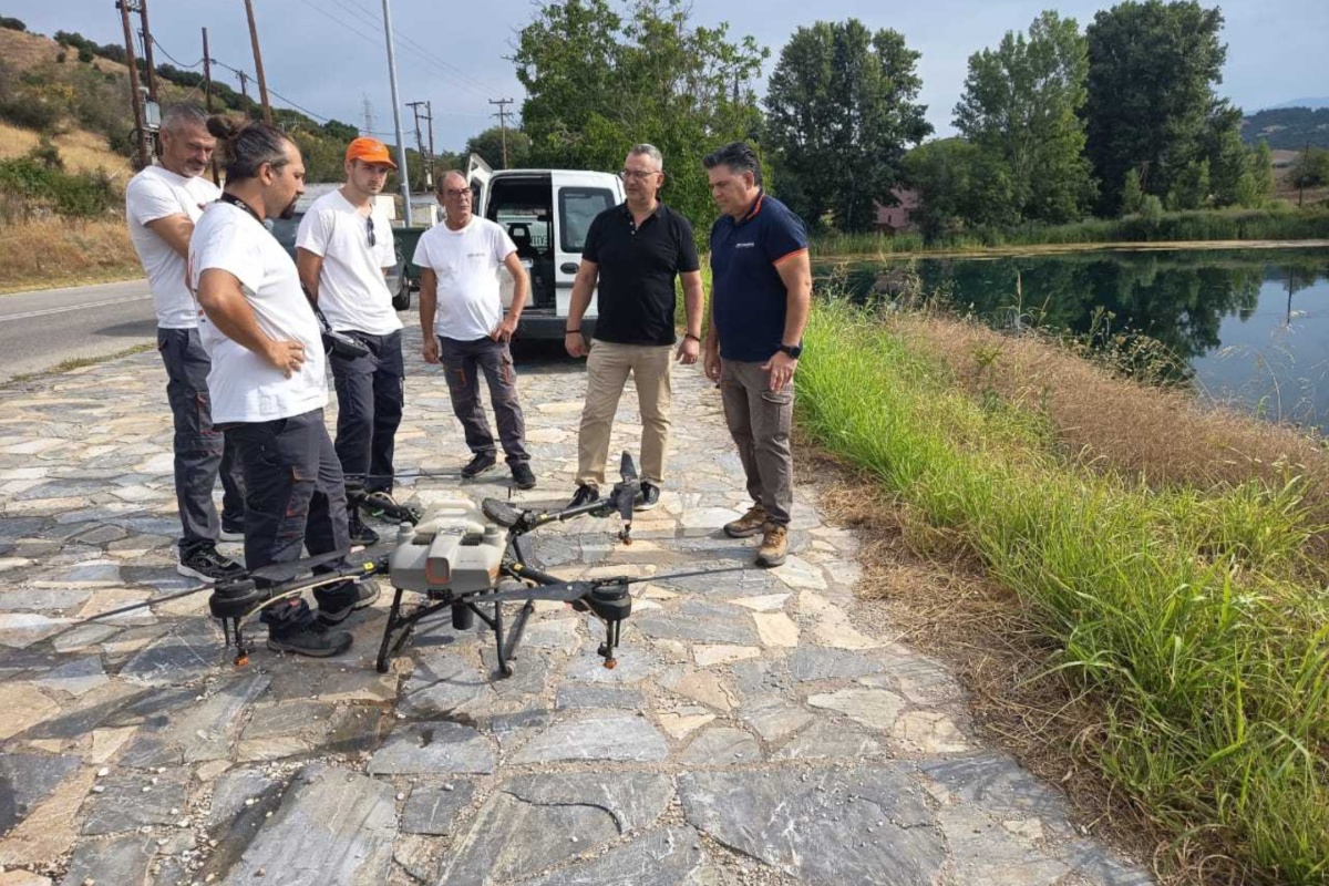 Περιφέρεια Θεσσαλίας: Προνυμφοκτονίες με drone και έλεγχοι για τα κουνούπια στην Ελασσόνα