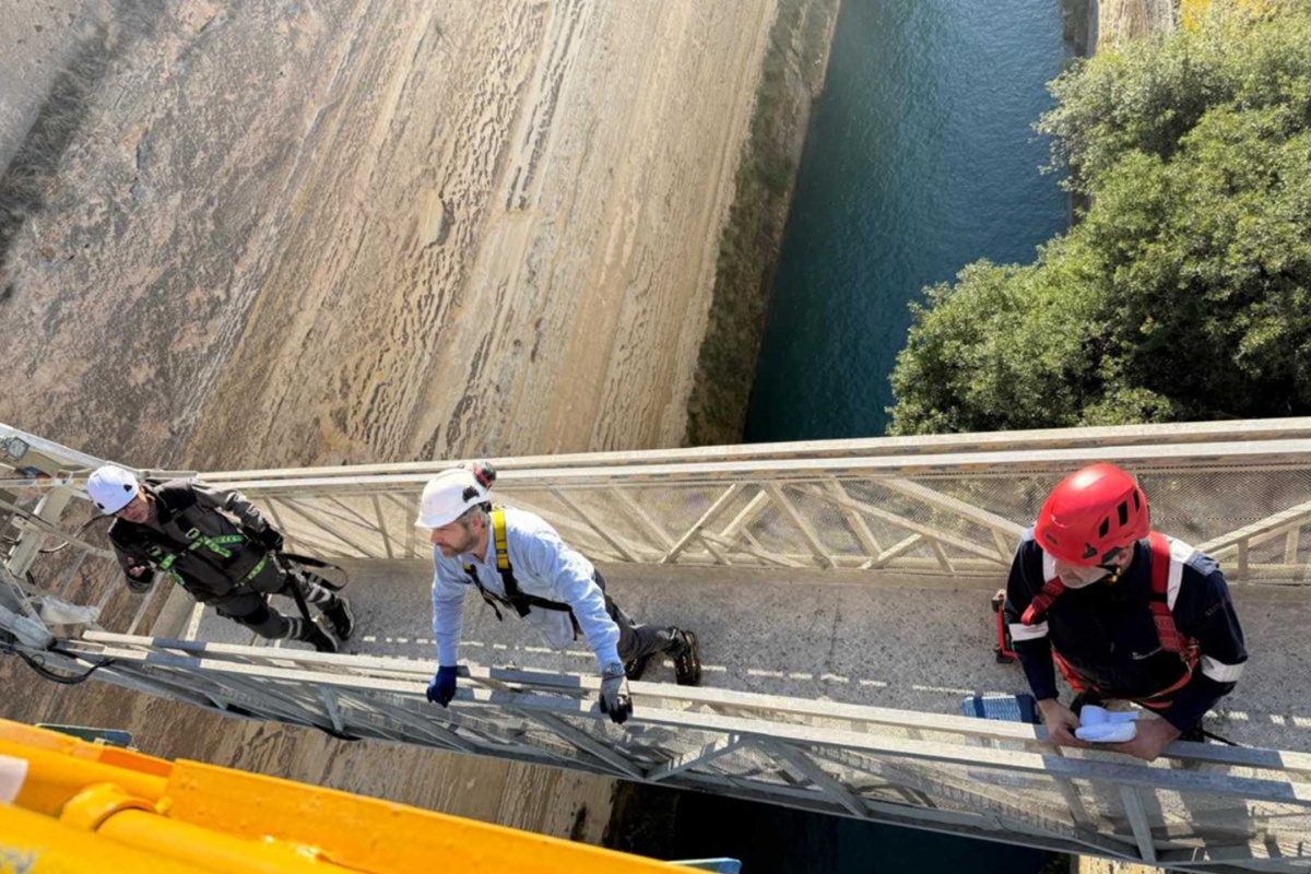 Περιφέρεια Πελοποννήσου: Έλεγχοι ασφαλείας στις γέφυρες του Ισθμού παρουσία Δημήτρη Πτωχού